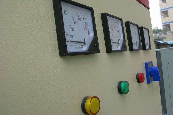 国营白沙农场配电柜-3683讲讲配电柜注意事项